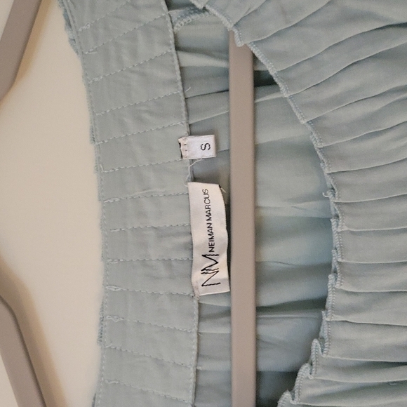 NEIMAN MARCUS Balloon Cascade Sleeve Off Shoulder Peasant Castlecore Blouse - Picture 2 of 8